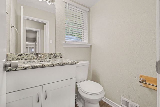 914 Bromwich Street, Garland, TX 75040