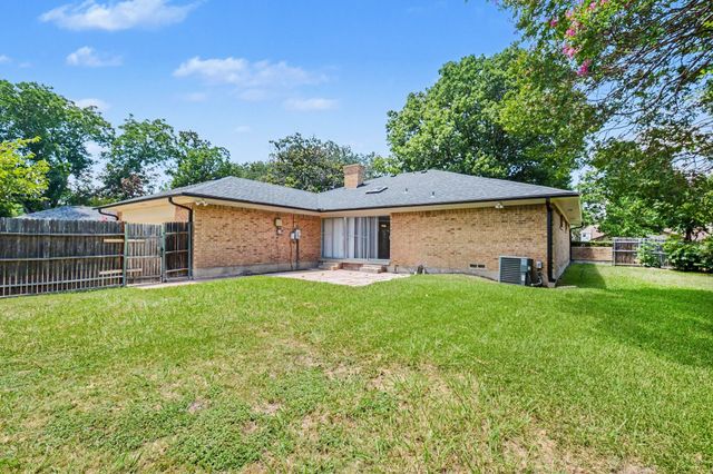 914 Bromwich Street, Garland, TX 75040