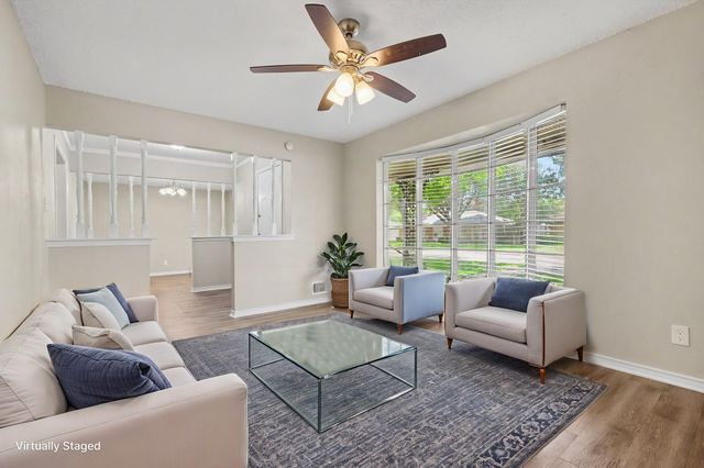 914 Bromwich Street, Garland, TX 75040