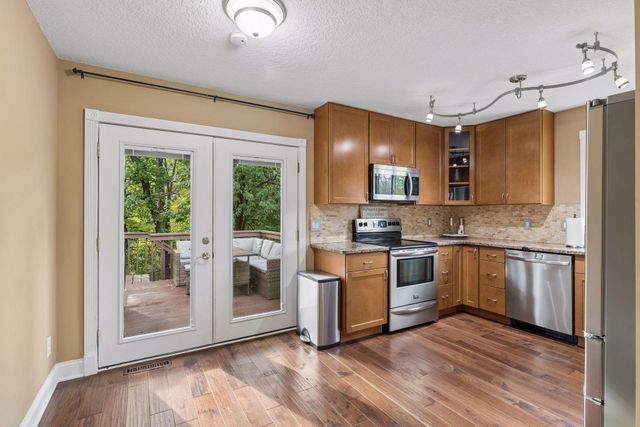 360 117th Avenue NW, Coon Rapids, MN 55448