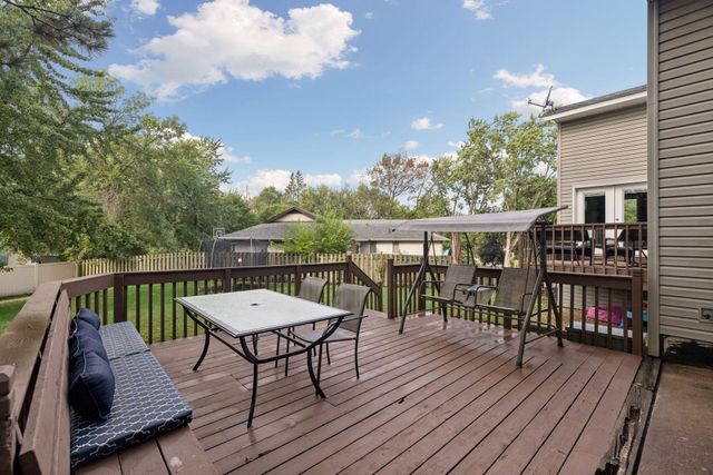 360 117th Avenue NW, Coon Rapids, MN 55448
