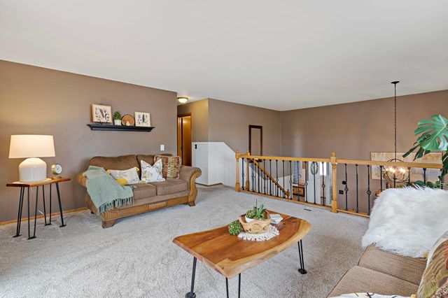 12120 87th Avenue N, Maple Grove, MN 55369