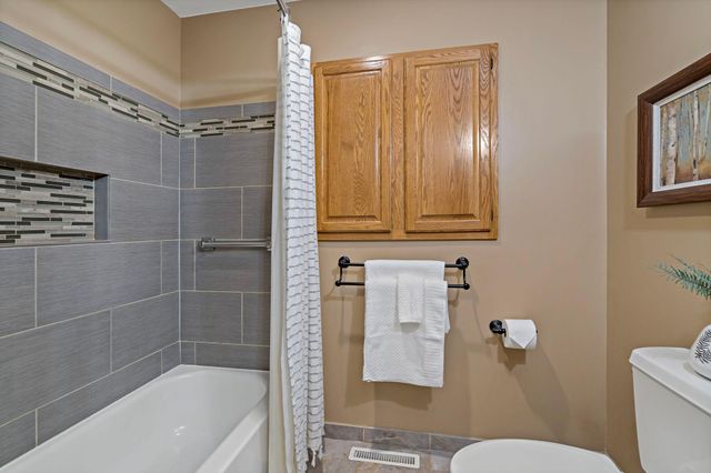 12120 87th Avenue N, Maple Grove, MN 55369