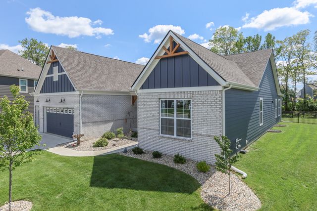 4349 Ironclad Drive, Bargersville, IN 46106