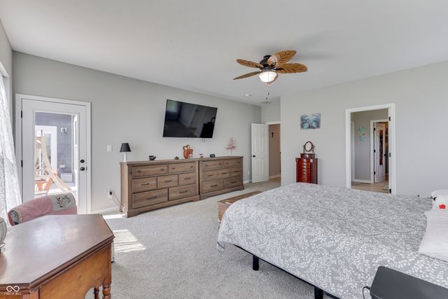 4349 Ironclad Drive, Bargersville, IN 46106