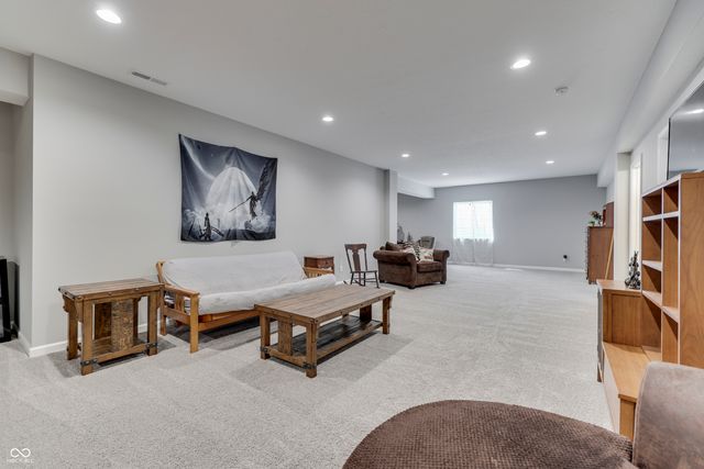 4349 Ironclad Drive, Bargersville, IN 46106