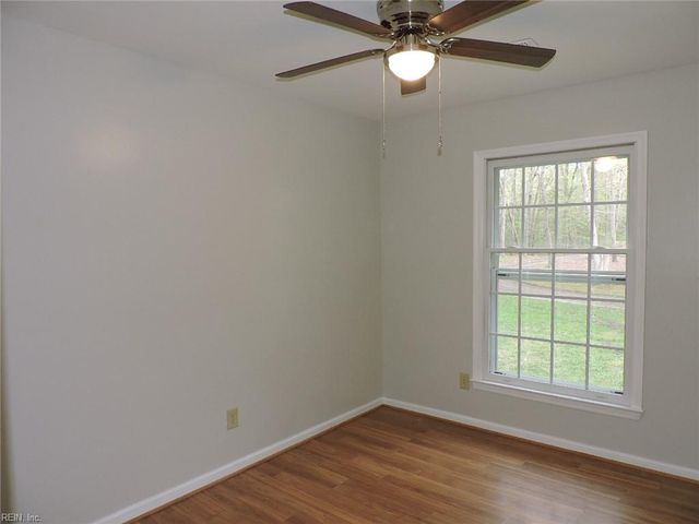 8259 Guinea RD, Hayes, VA 23072