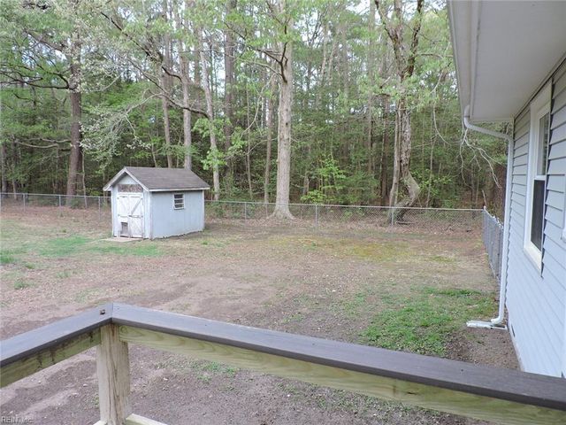 8259 Guinea RD, Hayes, VA 23072