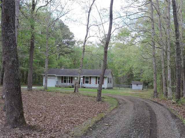 8259 Guinea RD, Hayes, VA 23072