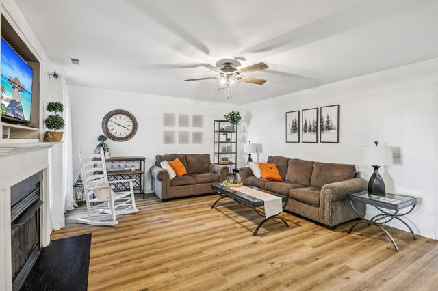 1613 Harrison Way, Spring Hill, TN 37174