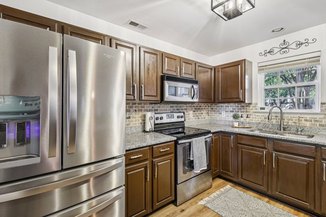 1613 Harrison Way, Spring Hill, TN 37174