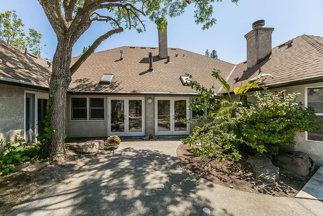 534 E Mariners Circle, Fresno, CA 93730