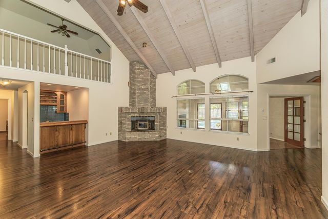 534 E Mariners Circle, Fresno, CA 93730