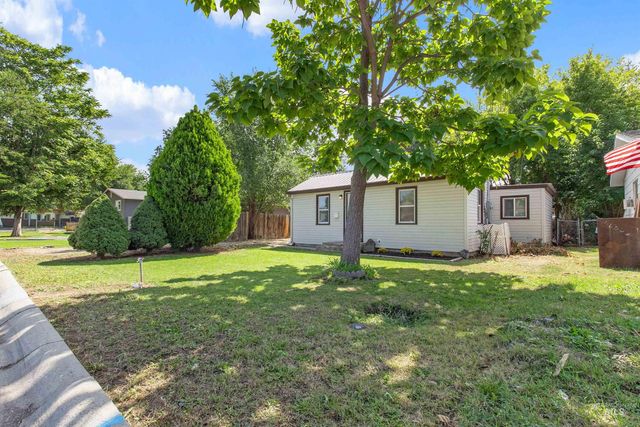 127 Shoshone Ave, Nampa, ID 83651