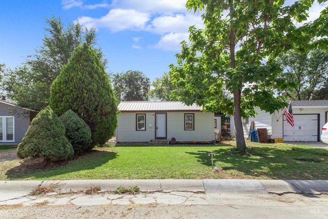 127 Shoshone Ave, Nampa, ID 83651