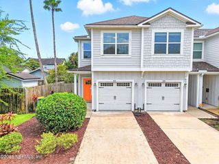 616 2ND Avenue N, Jacksonville Beach, FL 32250