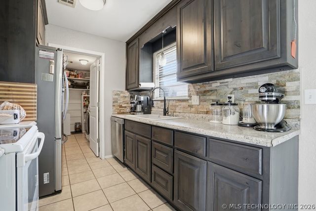 3606 Georgia Avenue, Muskogee, OK 74403