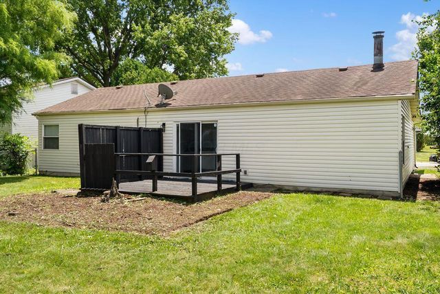 2156 Bridlewood Boulevard, Obetz, OH 43207