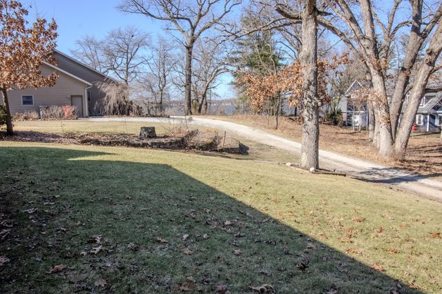 6351 S State Rd 10, Knox, IN 46534