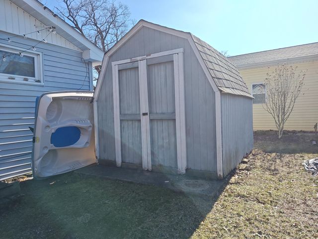 6351 S State Rd 10, Knox, IN 46534