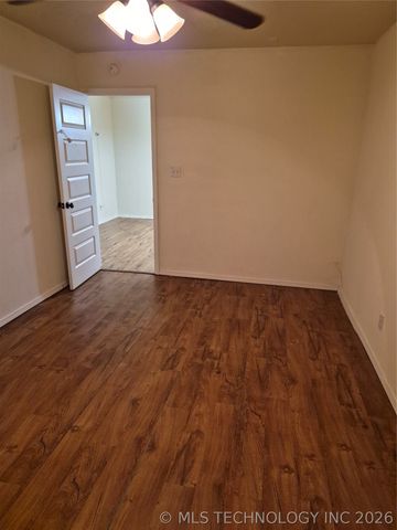 316 NW 6th, Checotah, OK 74426