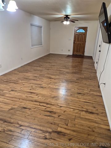 316 NW 6th, Checotah, OK 74426