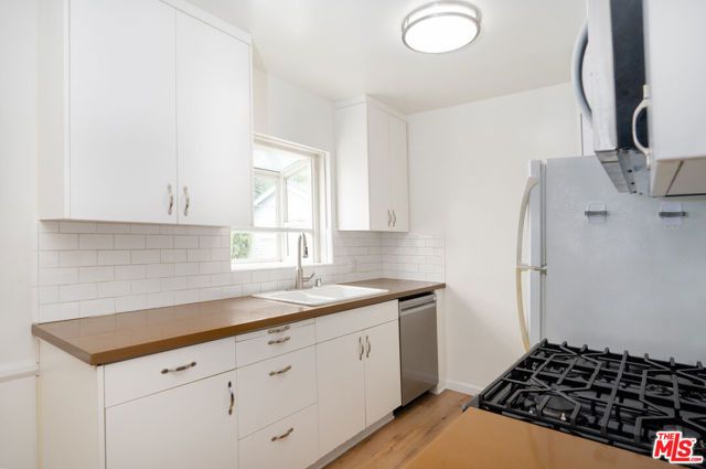 1937 S Shenandoah Street 10, Los Angeles, CA 90034