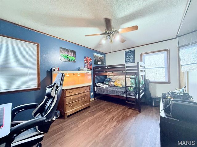 430 N Fredrick Street, Houston, MO 65483