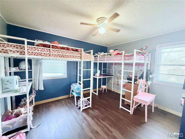 430 N Fredrick Street, Houston, MO 65483