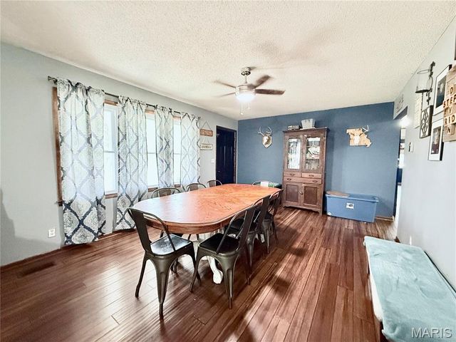 430 N Fredrick Street, Houston, MO 65483