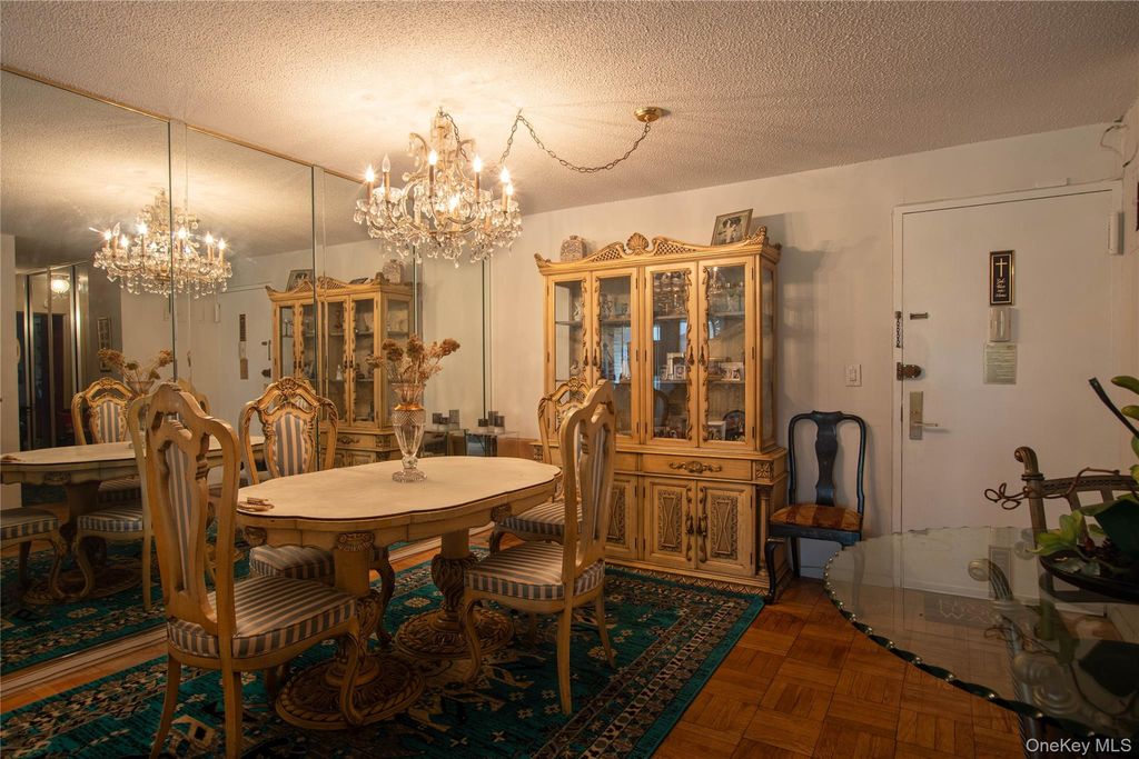 3333 Henry Hudson Parkway 5T, Bronx, NY 10463 — photo 5