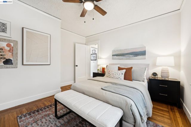 10907 Julius St, Oakland, CA 94605
