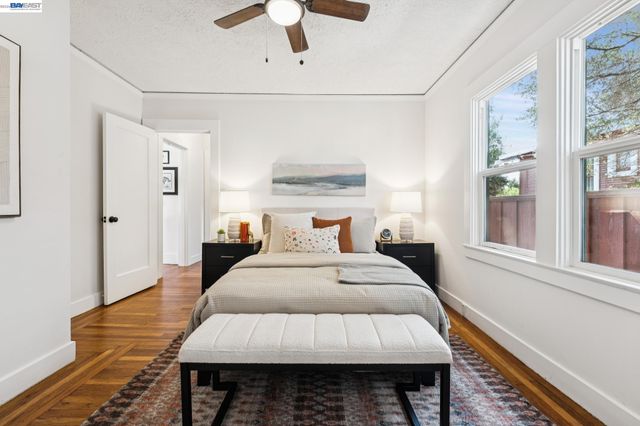 10907 Julius St, Oakland, CA 94605