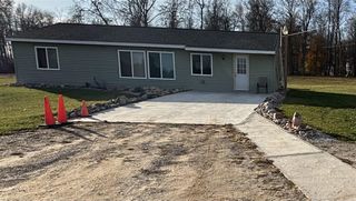 1637 N State Road, Ionia, MI 48846