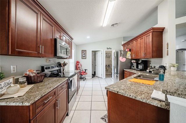 141 FLATFISH COURT, Kissimmee, FL 34759