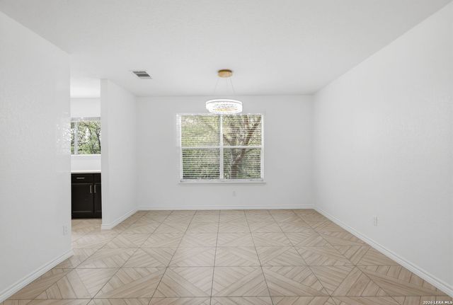 10423 Medio Crk, San Antonio, TX 78245