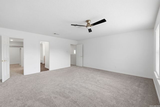 10423 Medio Crk, San Antonio, TX 78245