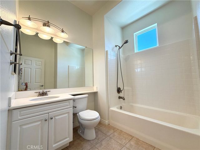628 W 1st, Claremont, CA 91711