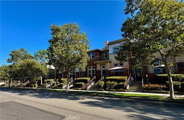 628 W 1st, Claremont, CA 91711