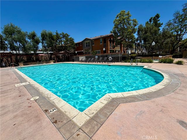 628 W 1st, Claremont, CA 91711
