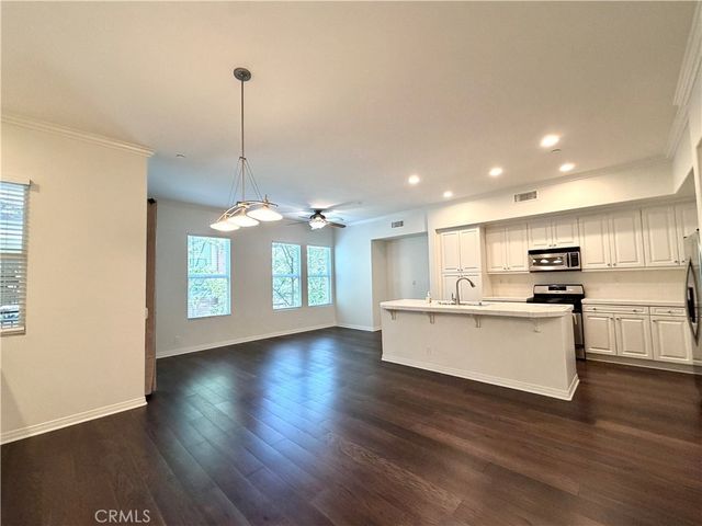 628 W 1st, Claremont, CA 91711