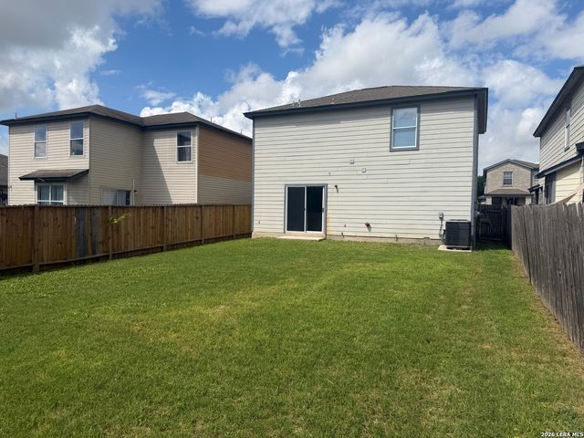 7822 Hedrick Farm, San Antonio, TX 78239