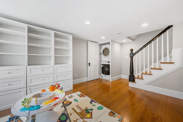 2 Brattle Circle 2, Cambridge, MA 02138
