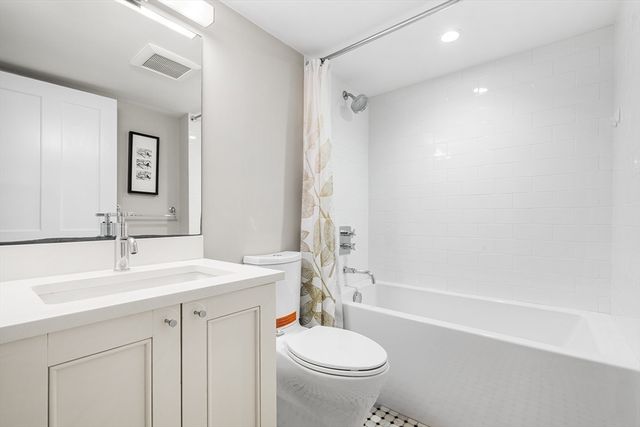 2 Brattle Circle 2, Cambridge, MA 02138