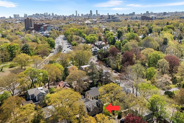 2 Brattle Circle 2, Cambridge, MA 02138