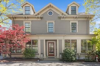 2 Brattle Circle 2, Cambridge, MA 02138