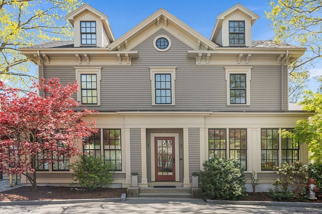 2 Brattle Circle 2, Cambridge, MA 02138