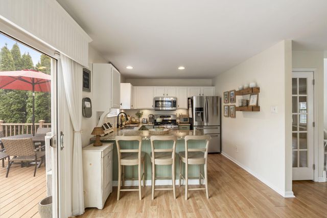 630 STEWART RD, Collegeville, PA 19426