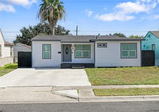 4722 Easter Dr., Corpus Christi, TX 78415