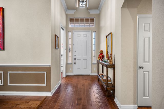 2370 Salisbury Court, Lewisville, TX 75056